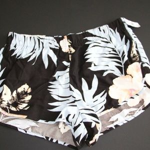 Black Tropical Floral Shorts